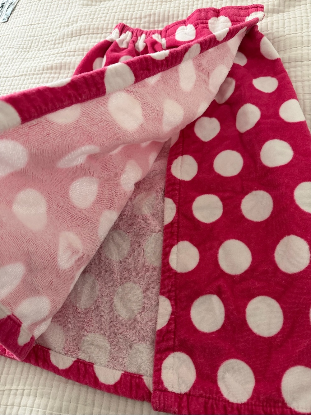PINK VS Polka Dot Towel Wrap - Picture 5 of 8